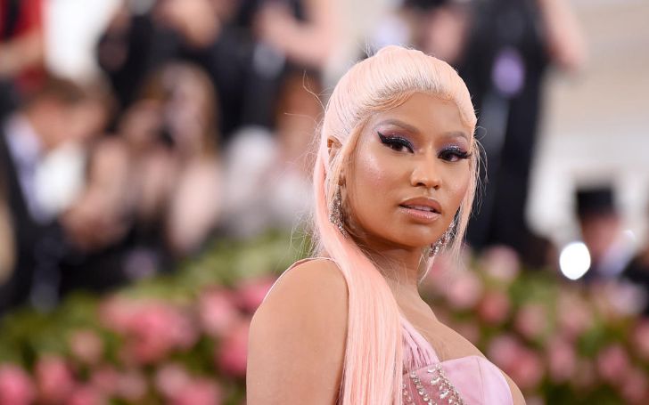 Nicki Minaj Sparks Headlines After Clapping Back At A Fan On Social Media!